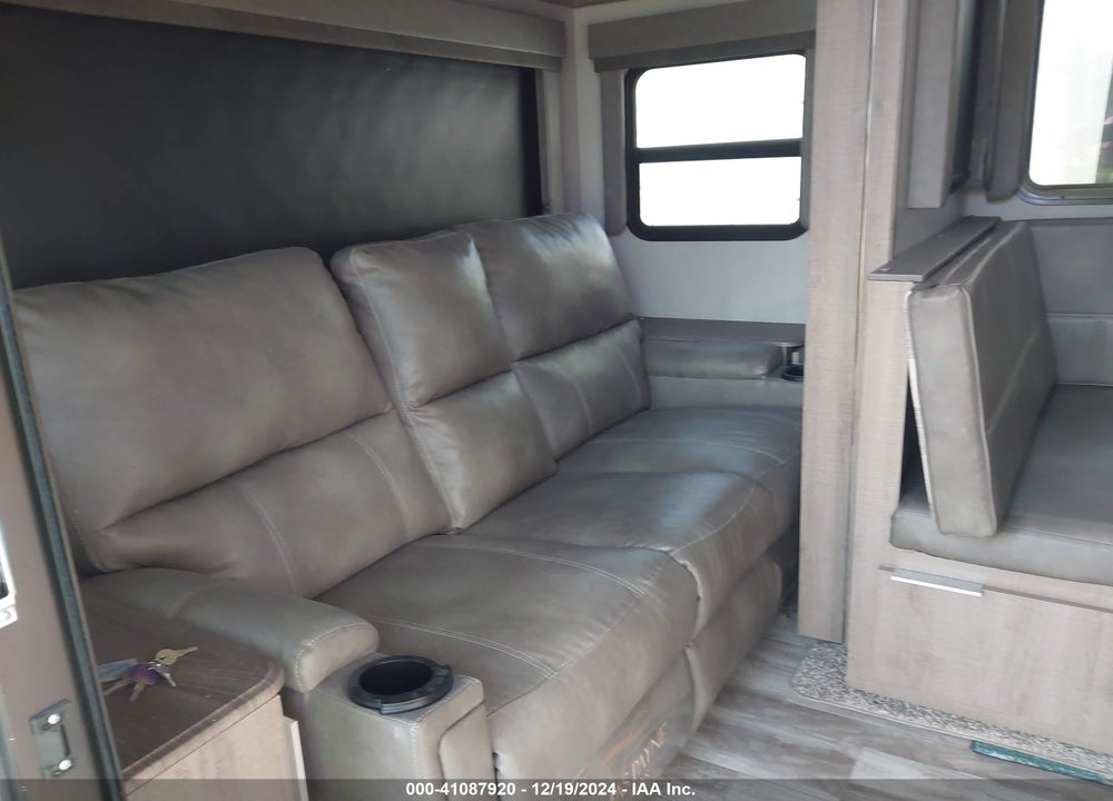 2020 GRAND DESIGN IMAGINE VIN: 573TE3023L6621499