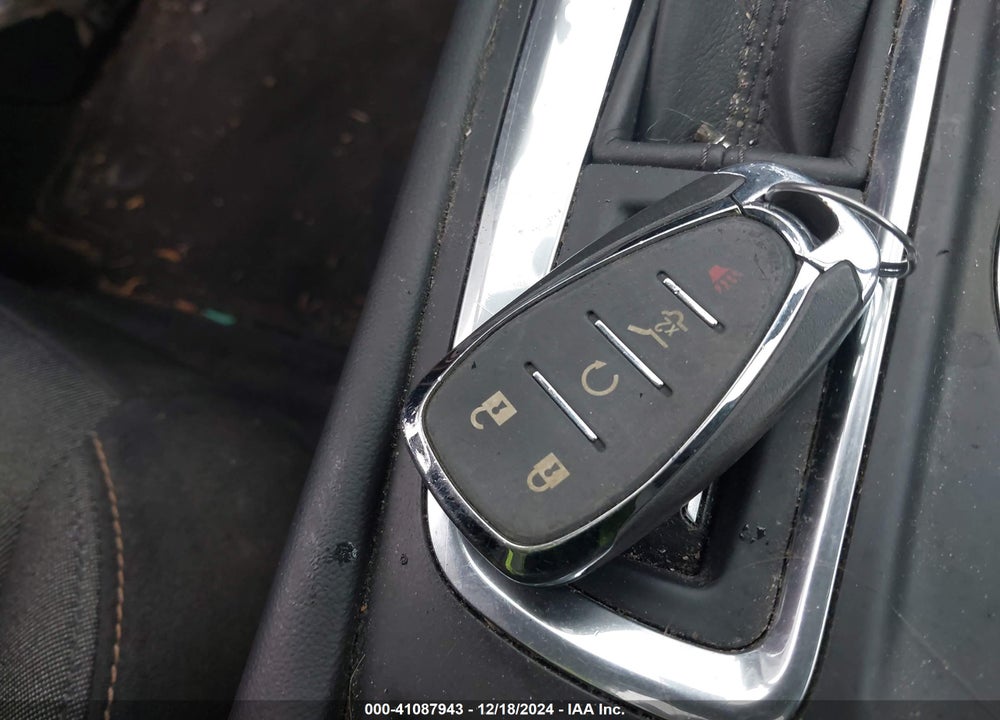 2018 CHEVROLET EQUINOX LT VIN: 3GNAXSEV4JL362487