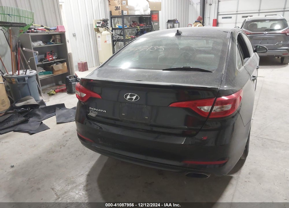 2017 HYUNDAI SONATA VIN: 5NPE24AFXHH540495