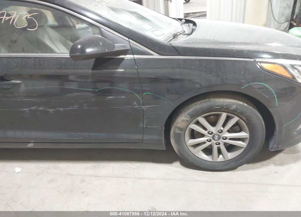 2017 HYUNDAI SONATA VIN: 5NPE24AFXHH540495