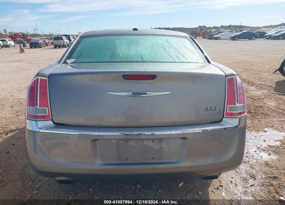 2014 CHRYSLER 300C VIN: 2C3CCAEG0EH337131