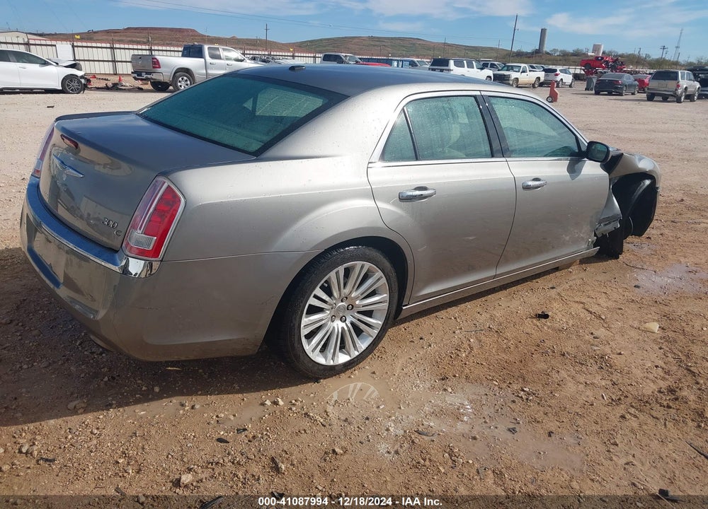 2014 CHRYSLER 300C VIN: 2C3CCAEG0EH337131