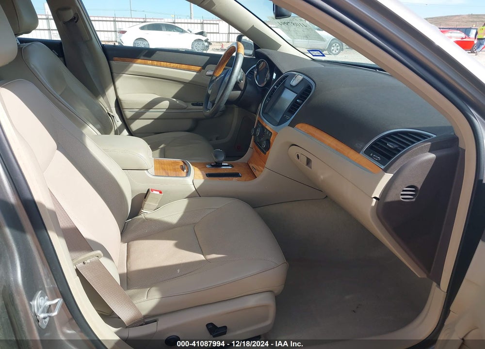 2014 CHRYSLER 300C VIN: 2C3CCAEG0EH337131