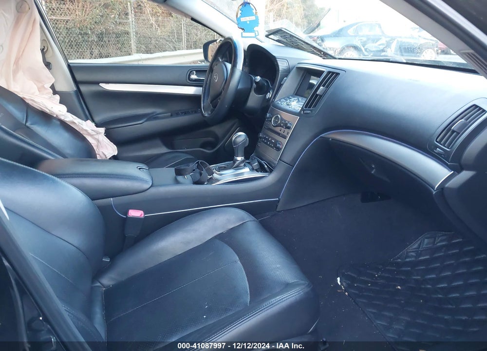 2013 INFINITI G37X VIN: JN1CV6AR5DM356184