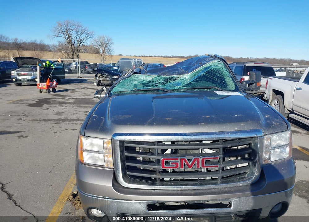 2008 GMC SIERRA VIN: 1GTHK29648E186639
