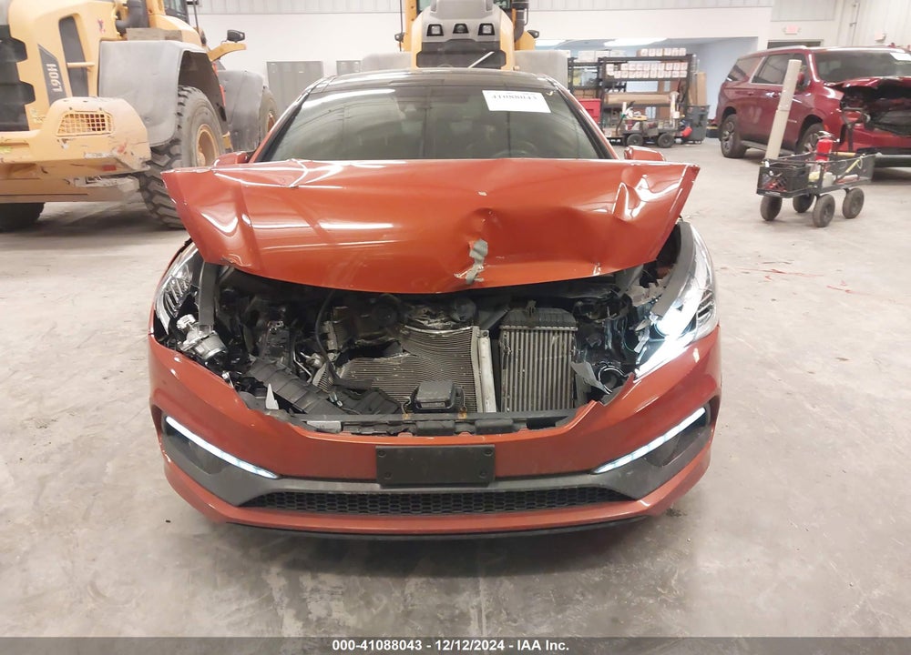2015 HYUNDAI SONATA VIN: 5NPE34AB2FH160560