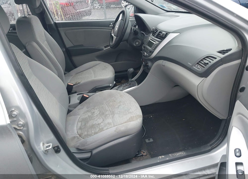 2017 HYUNDAI ACCENT SE VIN: KMHCT4AE6HU194815