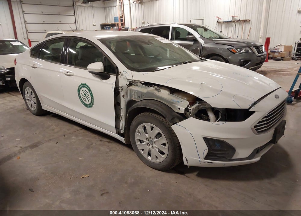2019 FORD FUSION S VIN: 3FA6P0G77KR278217