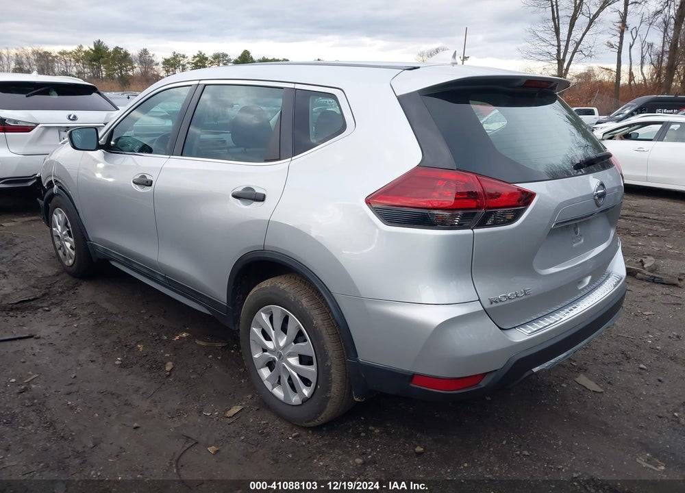 2018 NISSAN ROGUE S VIN: 5N1AT2MV9JC788799