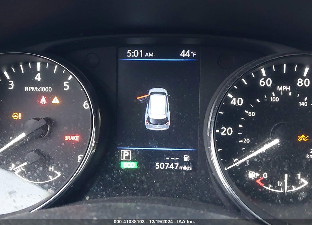 2018 NISSAN ROGUE S VIN: 5N1AT2MV9JC788799