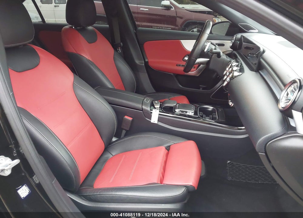 2019 MERCEDES-BENZ A 220 VIN: WDD3G4EB3KW006620