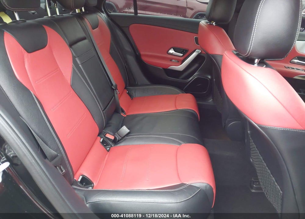 2019 MERCEDES-BENZ A 220 VIN: WDD3G4EB3KW006620