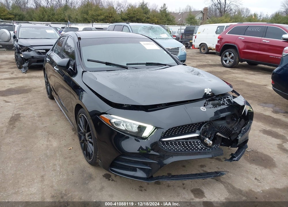 2019 MERCEDES-BENZ A 220 VIN: WDD3G4EB3KW006620