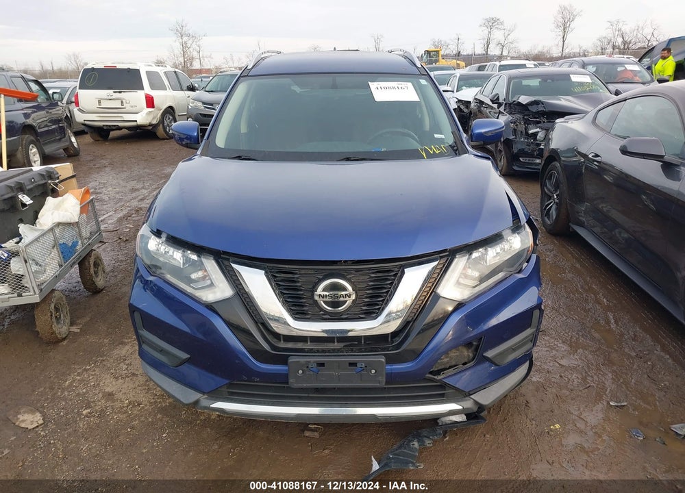 2018 NISSAN ROGUE SV VIN: KNMAT2MV5JP593909