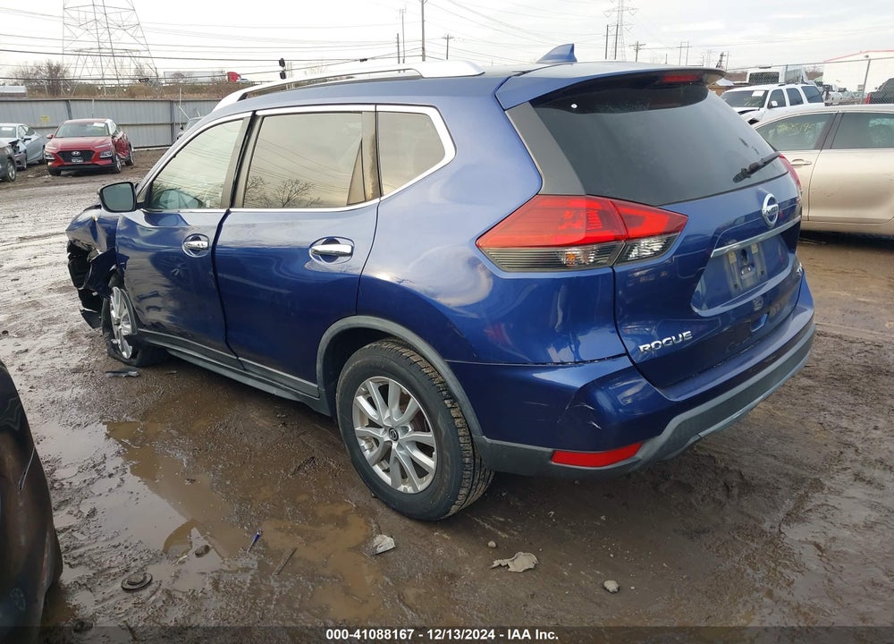 2018 NISSAN ROGUE SV VIN: KNMAT2MV5JP593909