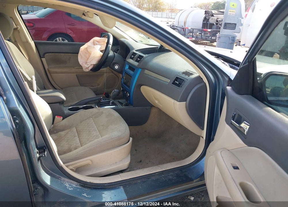 2011 FORD FUSION SE VIN: 3FAHP0HA4BR180457