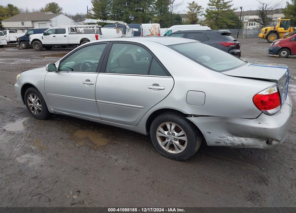 2005 TOYOTA CAMRY LE V6 VIN: 4T1BF32K05U085165