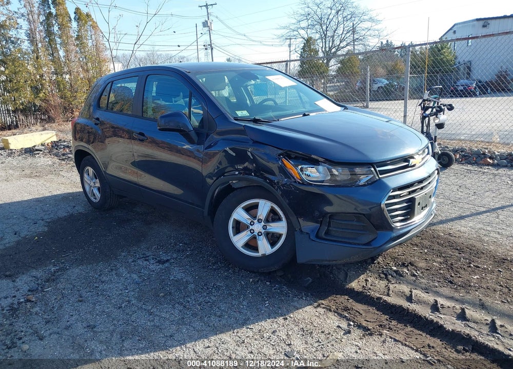 2018 CHEVROLET TRAX LS VIN: 3GNCJNSB7JL353305