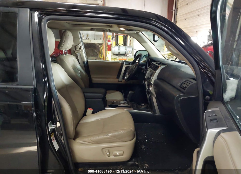 2011 TOYOTA 4RUNNER LIMITED V6 VIN: JTEBU5JR9B5047424