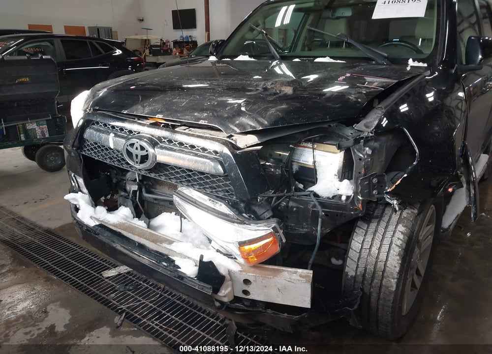 2011 TOYOTA 4RUNNER LIMITED V6 VIN: JTEBU5JR9B5047424