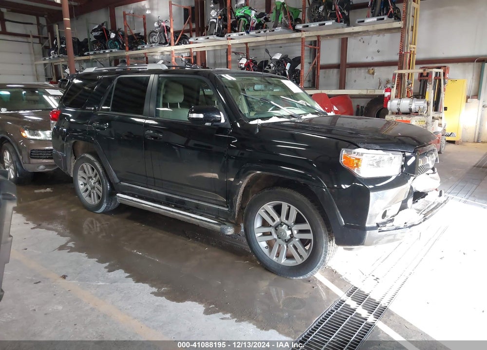 2011 TOYOTA 4RUNNER LIMITED V6 VIN: JTEBU5JR9B5047424
