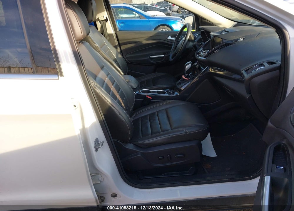 2015 FORD ESCAPE TITANIUM VIN: 1FMCU9J97FUA59174