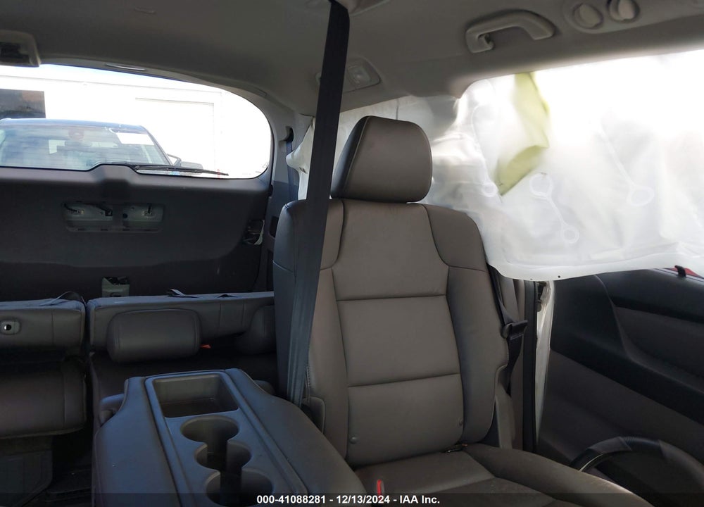 2017 HONDA ODYSSEY EX-L VIN: 5FNRL5H6XHB018538