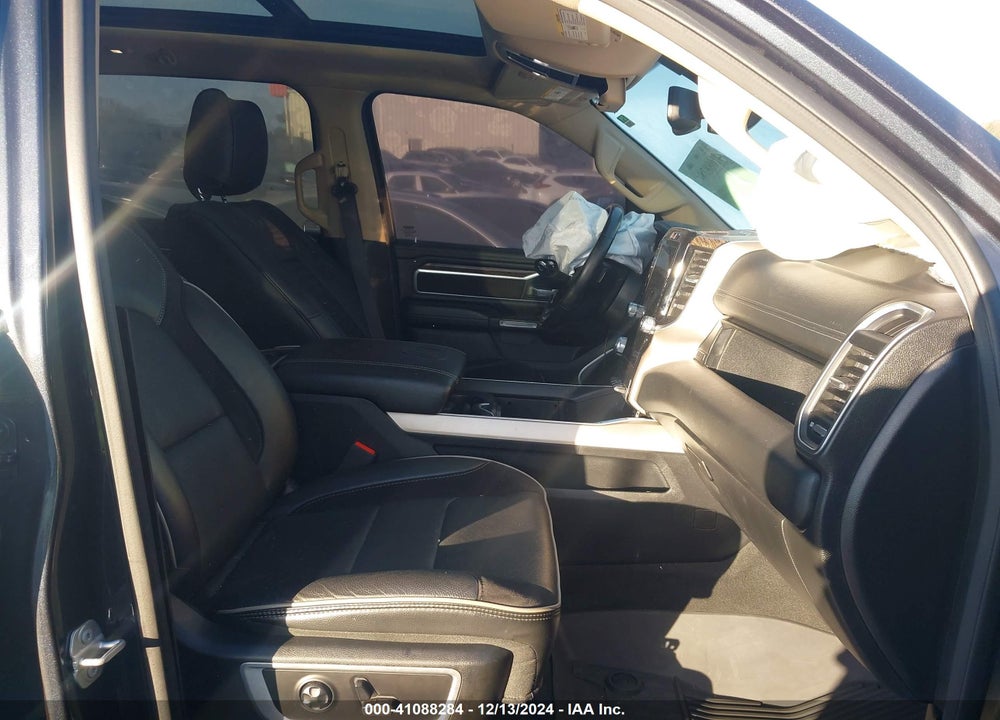 2020 RAM 1500 VIN: 1C6SRFJT7LN240400