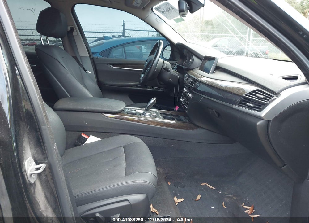 2016 BMW X5 XDRIVE35I VIN: 5UXKR0C55G0P28525