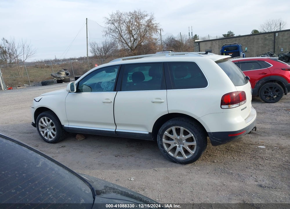 2009 VOLKSWAGEN TOUAREG 2 V6 TDI VIN: WVGFM77L39D036046