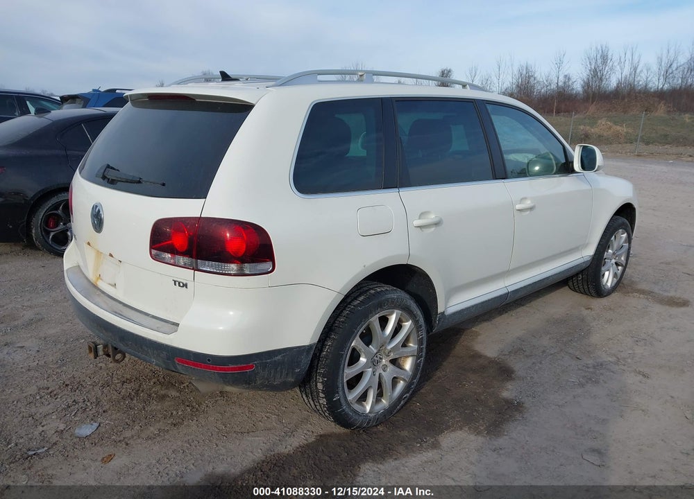 2009 VOLKSWAGEN TOUAREG 2 V6 TDI VIN: WVGFM77L39D036046