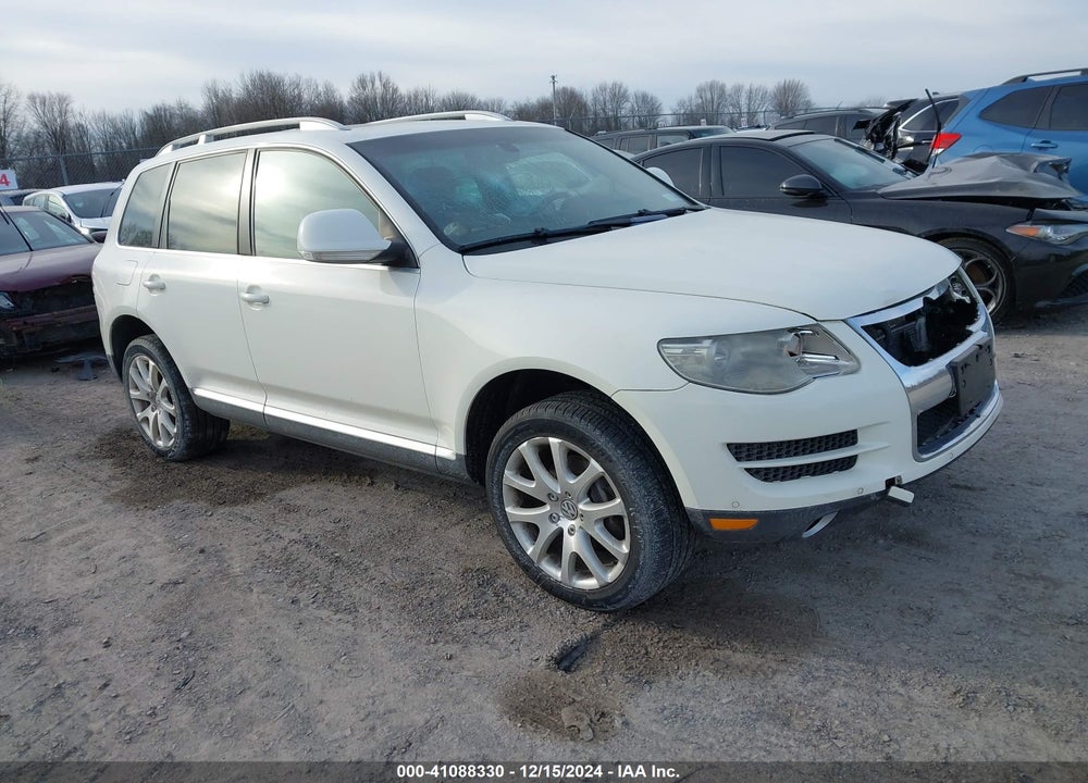 2009 VOLKSWAGEN TOUAREG 2 V6 TDI VIN: WVGFM77L39D036046