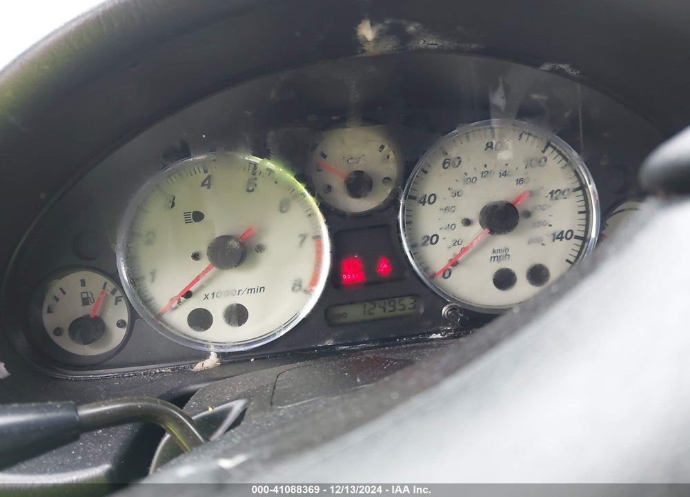 2001 MAZDA MX-5 MIATA LS/SPECIAL EDITION VIN: JM1NB353910200705