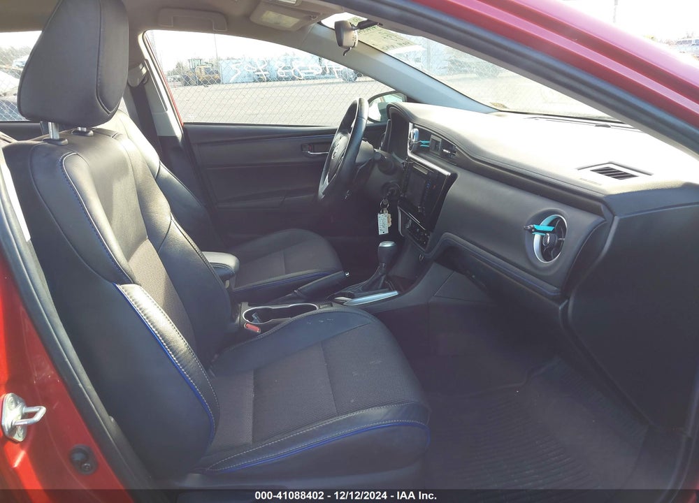 2019 TOYOTA COROLLA SE VIN: 2T1BURHE5KC144122