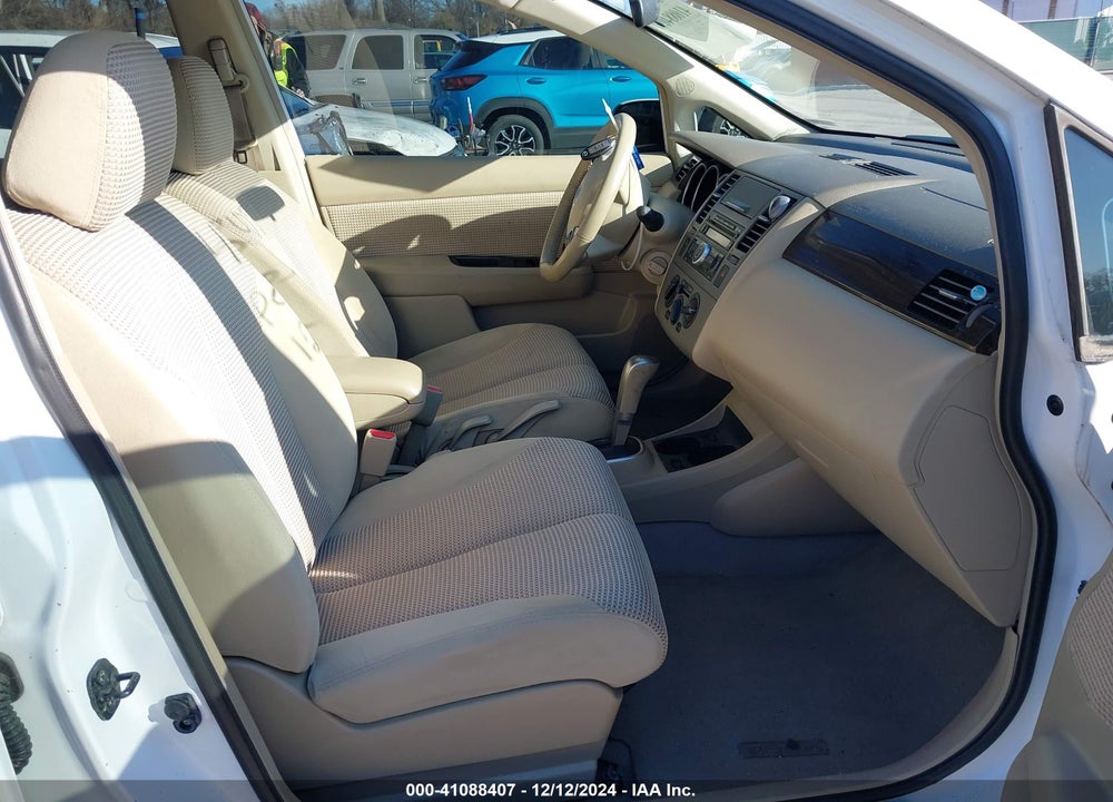 2011 NISSAN VERSA 1.8SL VIN: 3N1BC1CP2BL491548