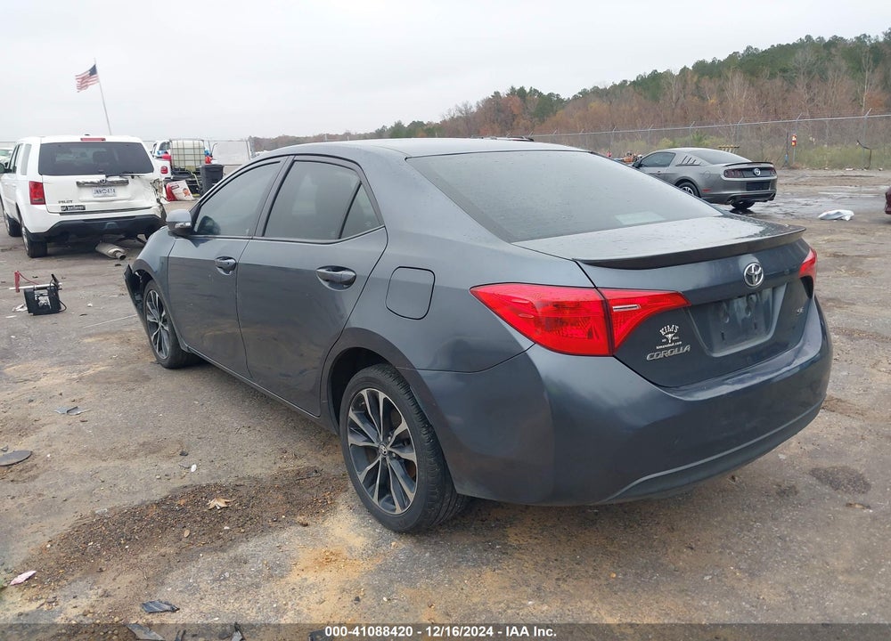 2017 TOYOTA COROLLA SE VIN: 5YFBURHE1HP633951