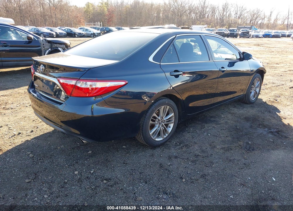 2017 TOYOTA CAMRY SE VIN: 4T1BF1FK1HU390810