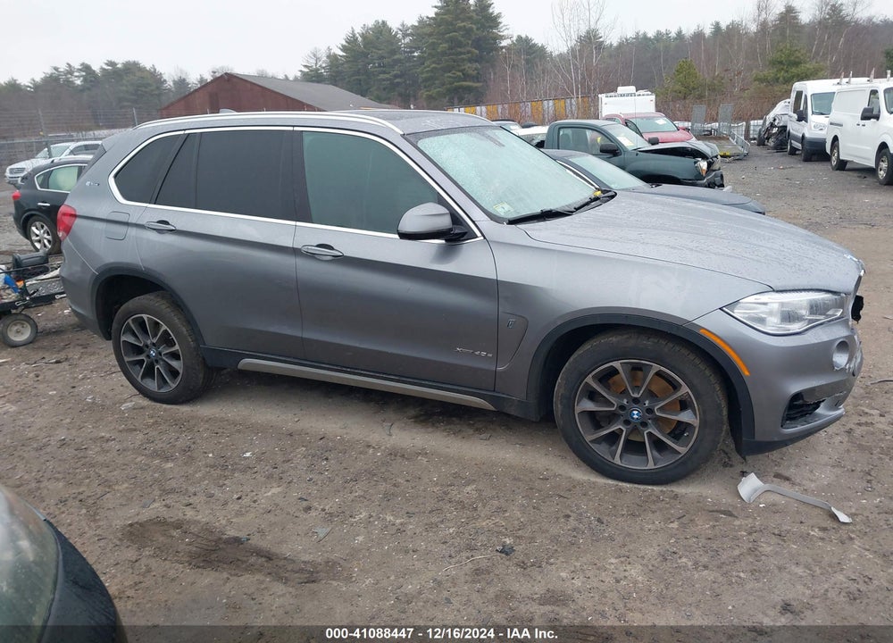 2018 BMW X5 EDRIVE XDRIVE40E IPERFORMANCE VIN: 5UXKT0C5XJ0W01374