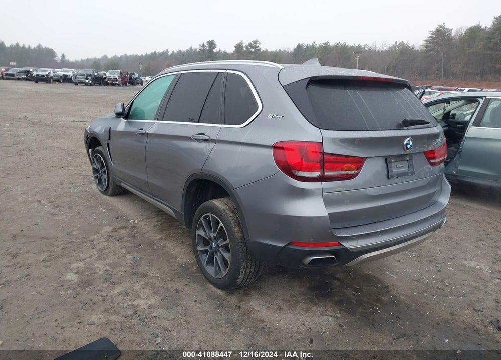 2018 BMW X5 EDRIVE XDRIVE40E IPERFORMANCE VIN: 5UXKT0C5XJ0W01374