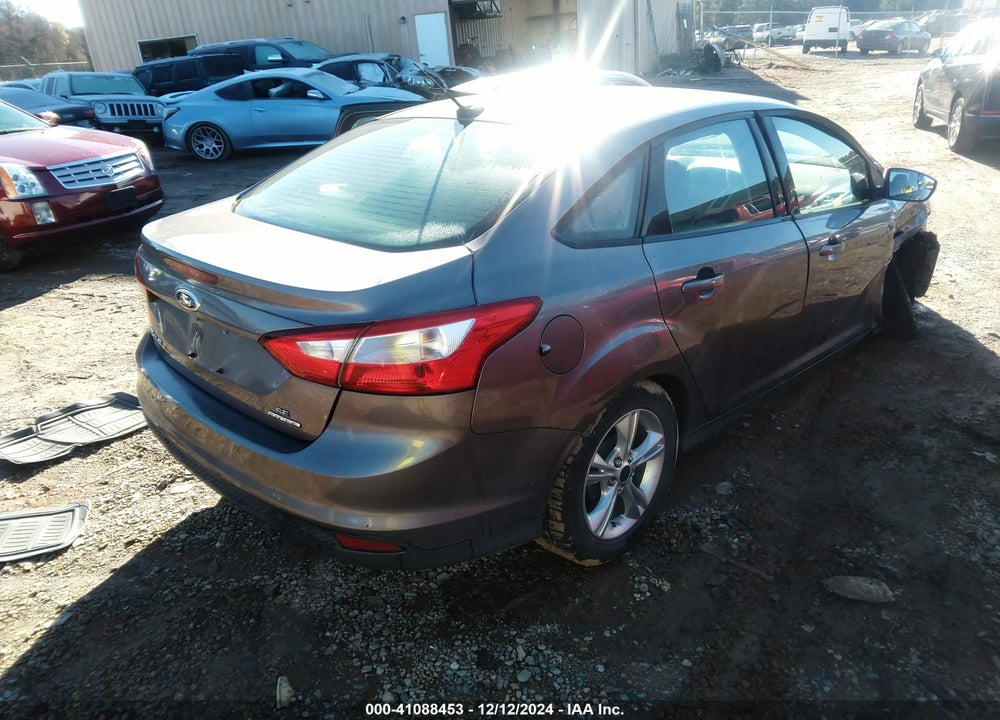 2014 FORD FOCUS VIN: 1FADP3F23EL202947