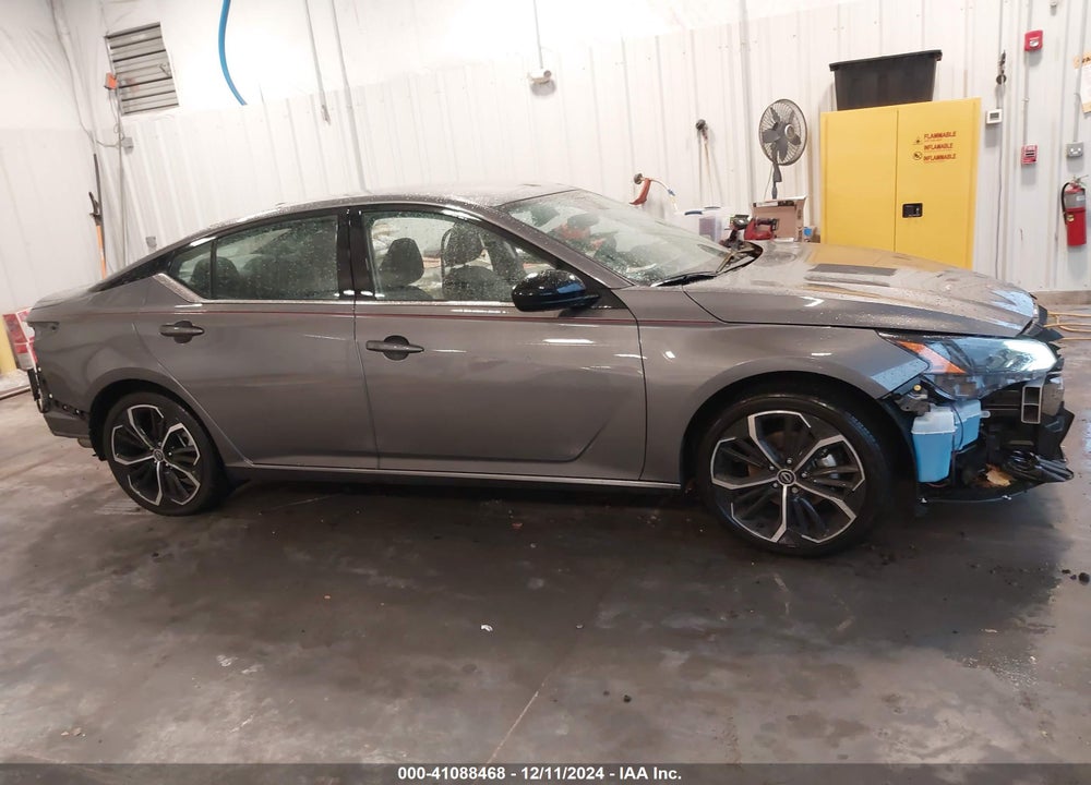 2024 NISSAN ALTIMA SR FWD VIN: 1N4BL4CV8RN391953