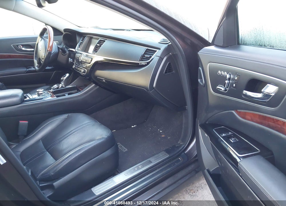 2015 KIA K900 LUXURY VIN: KNALW4D4XF6017570