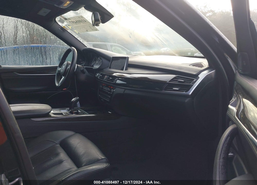 2015 BMW X5 XDRIVE50I VIN: 5UXKR6C54F0J75948