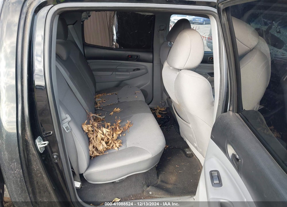 2013 TOYOTA TACOMA DOUBLE CAB VIN: 3TMLU4ENXDM112109