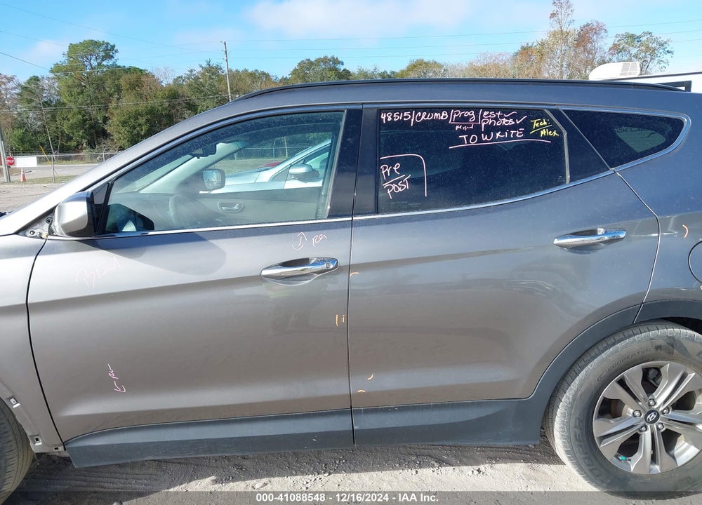 2016 HYUNDAI SANTA FE SPORT 2.4L VIN: 5XYZU3LB6GG379276