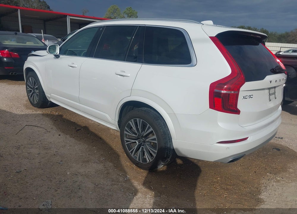 2021 VOLVO XC90 T5 MOMENTUM 7 PASSENGER VIN: YV4102CK7M1718428
