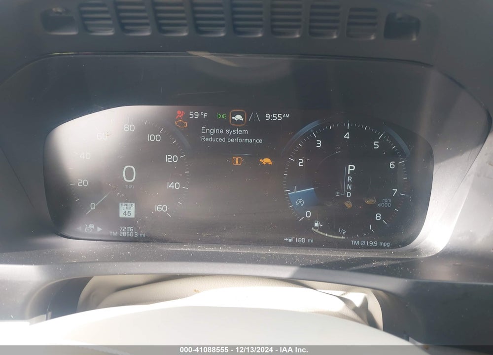 2021 VOLVO XC90 T5 MOMENTUM 7 PASSENGER VIN: YV4102CK7M1718428
