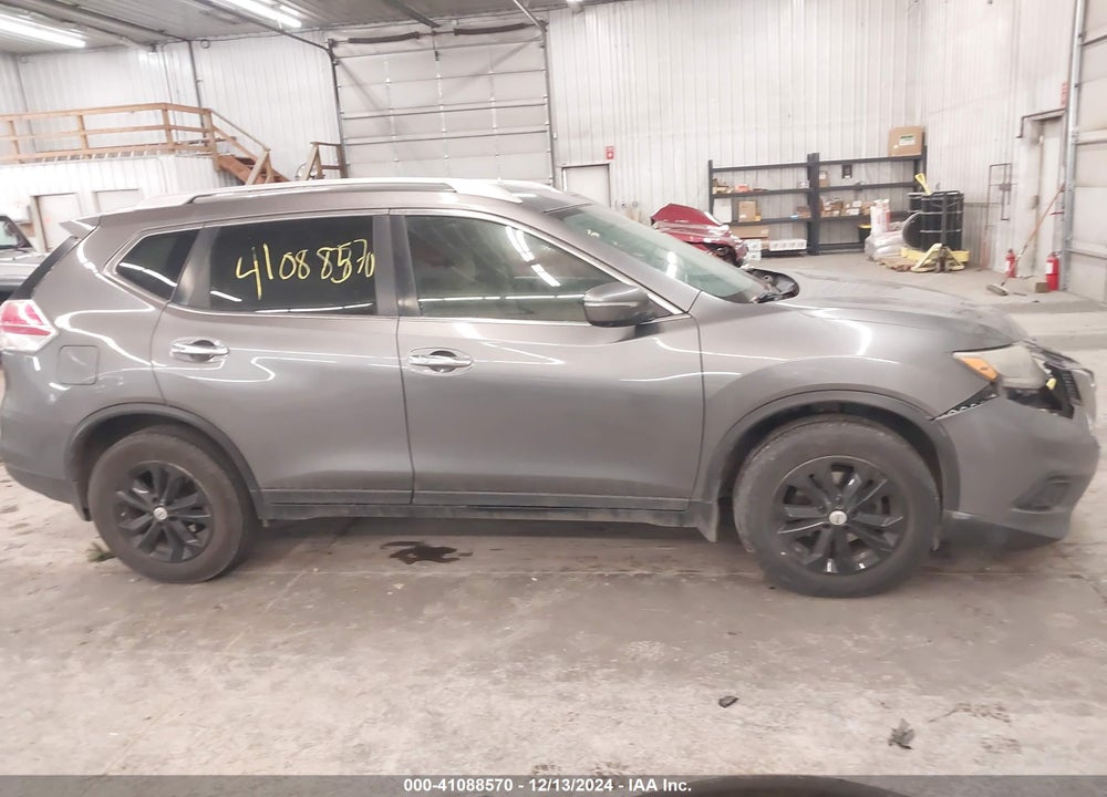 2014 NISSAN ROGUE SV VIN: 5N1AT2MT0EC790512