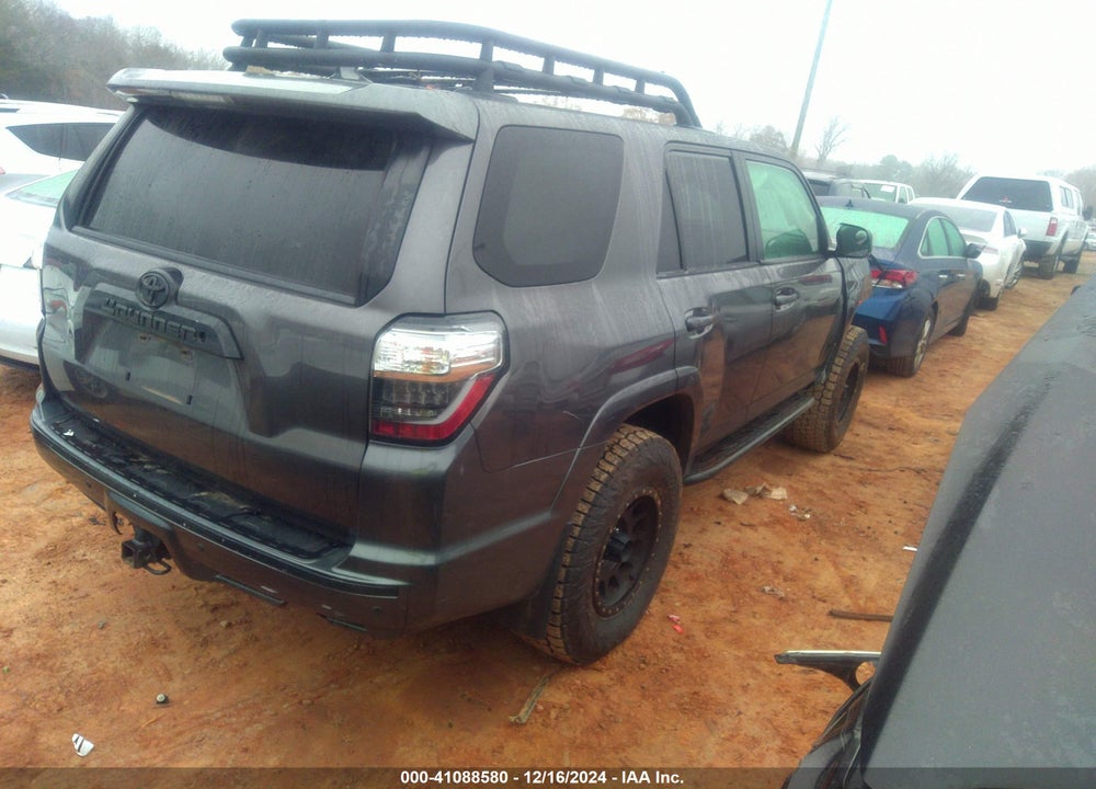 2011 TOYOTA 4RUNNER SR5 V6 VIN: JTEBU5JR1B5051516