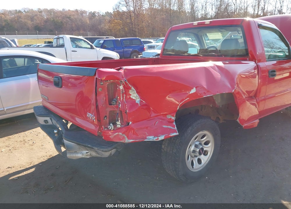 2005 GMC SIERRA 1500 WORK TRUCK VIN: 1GTEC14X15Z100654